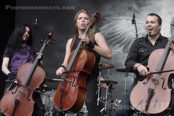 APOCALYPTICA - 2008-08-28 - SAINT CLOUD - Domaine National - Grande Scene - 